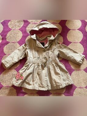 Catimini French Trench Coat with Embroidered Flowers size 2